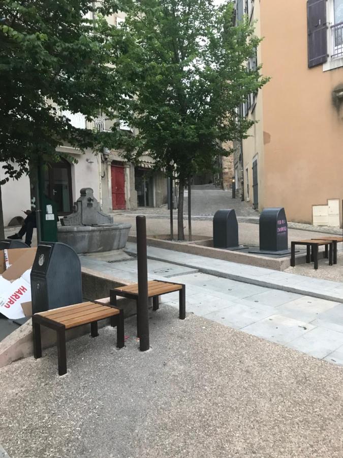Espace Grenouillit Aubenas Apartment Exterior foto